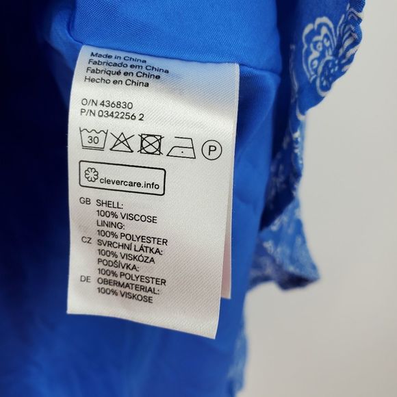 H&M Sleeveless Blue Skater Dress with Visible Back Zipper Size 10 - Picture 6 of 9